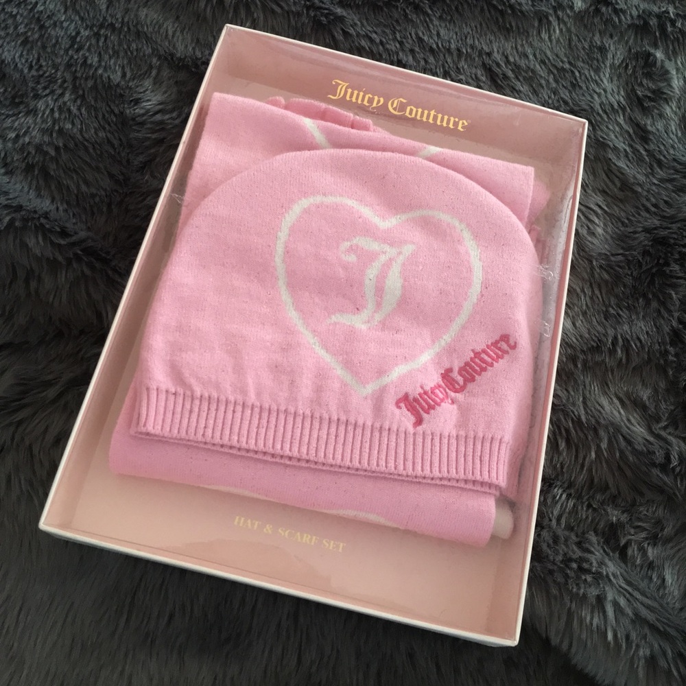 Brand NEW /With Tags! Juicy Couture Hat&Scarf